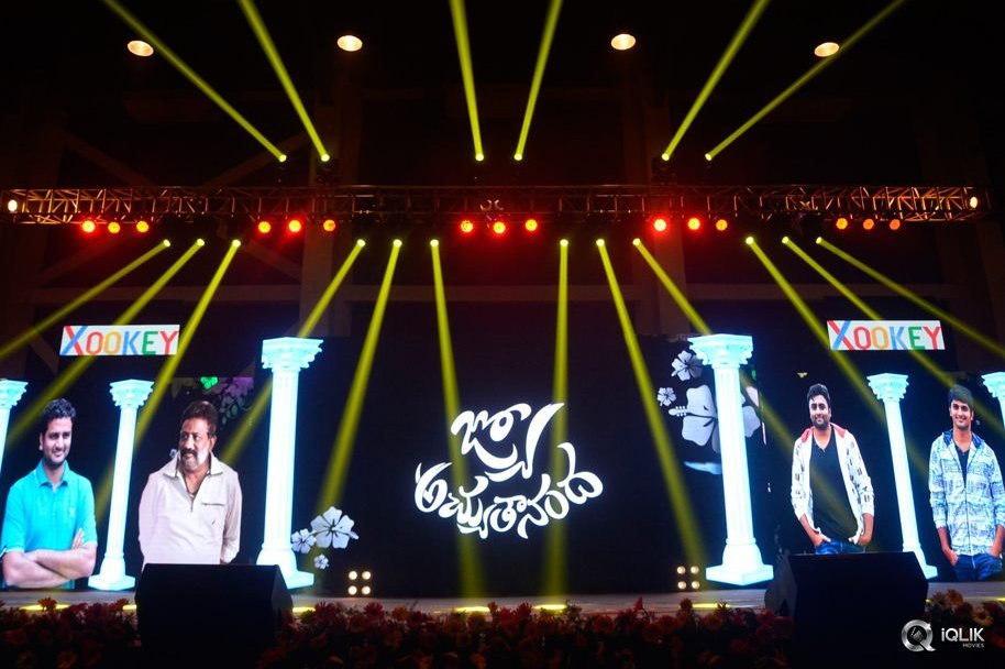 Jyo-Achyutananda-Movie-Audio-Launch